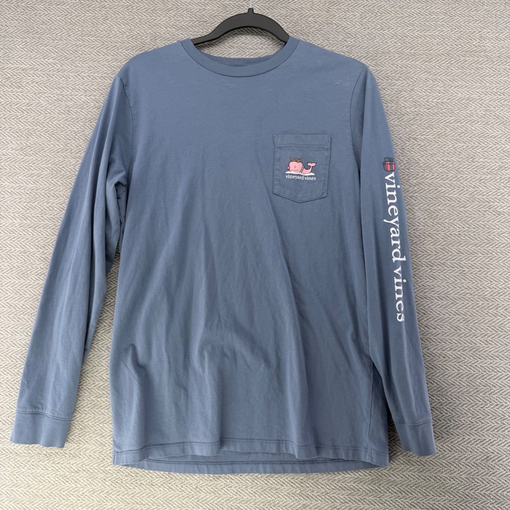 Vineyard Vines Long Sleeve Shirt XL Blue Cotton Santa Whale Christmas Pocket Tee